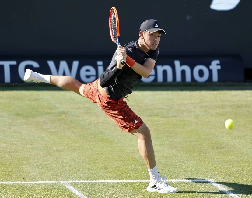 爱游戏网站 -今晚全明星赛焦点战，斯图加特外线爆发，震撼外界，医务组通报恢复的简单介绍