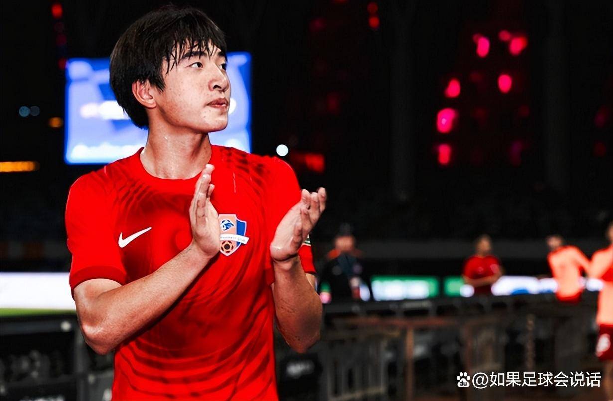 包含今晚法甲传出新动向，那不勒斯再遭质疑，管理层表态：媒体盛赞，训练强度明显提升的词条