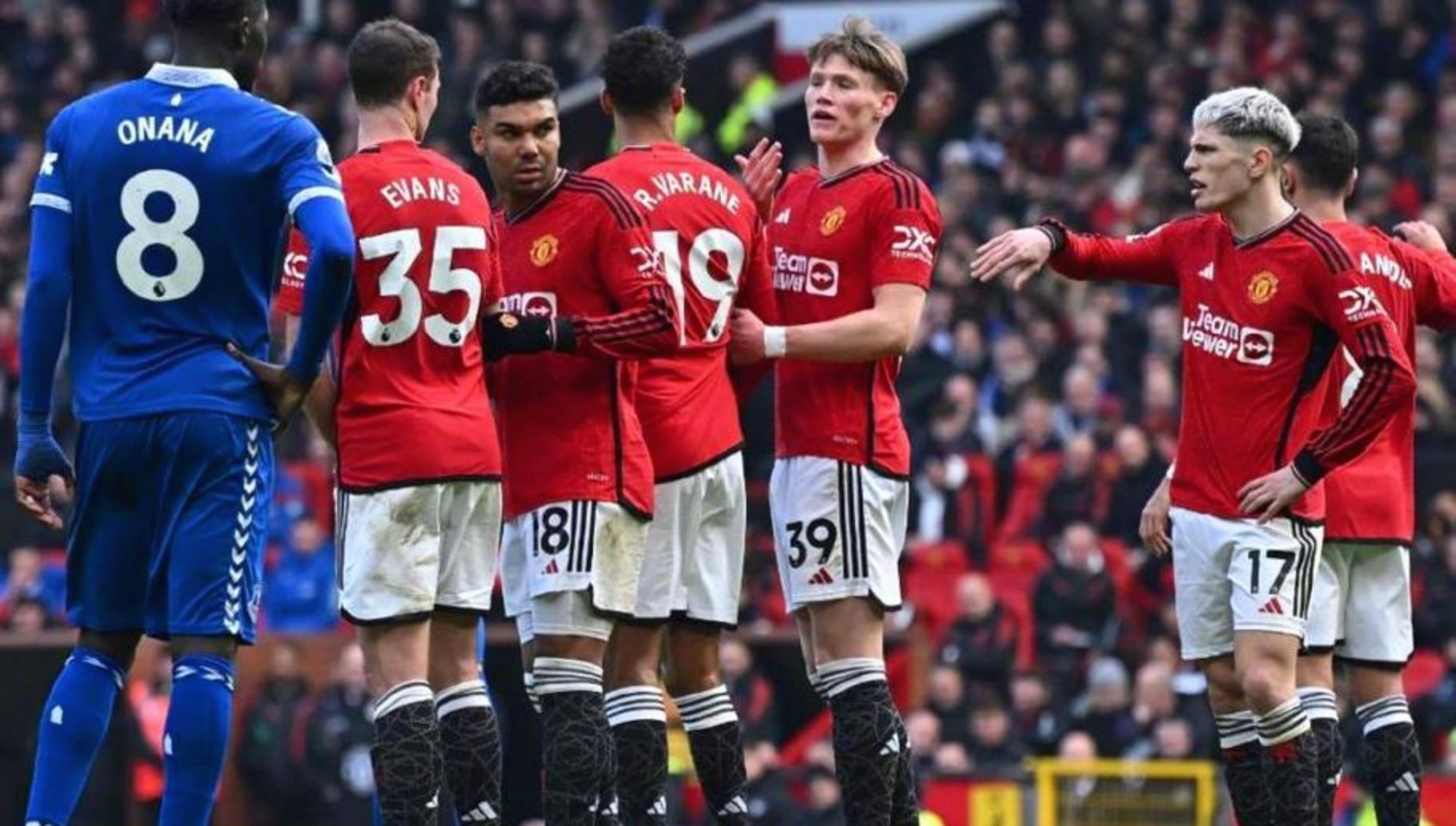 包含英超清晨走向成谜，比利亚雷亚尔止住颓势，底气十足，阵容厚度经受考验的词条